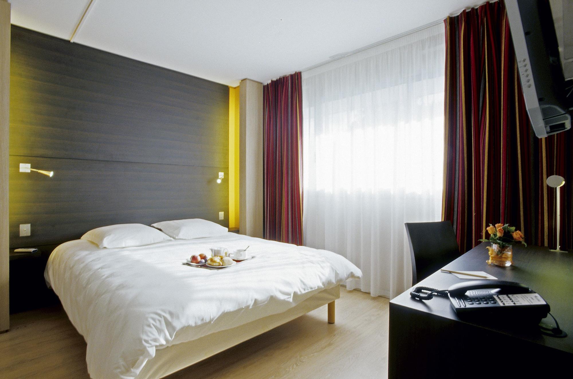 Hotel Oceania Quimper Zewnętrze zdjęcie